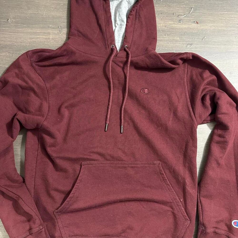 Champion Women's Burgundy and Red Hoodie